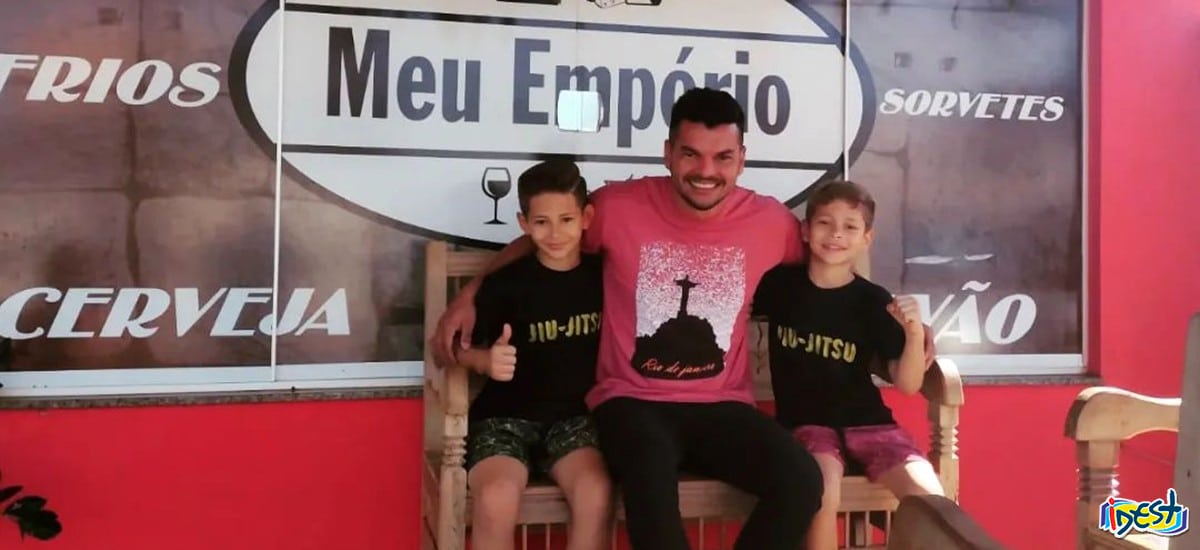 Empresário Cleberson Xavier com Lorenzo e Nicolas.